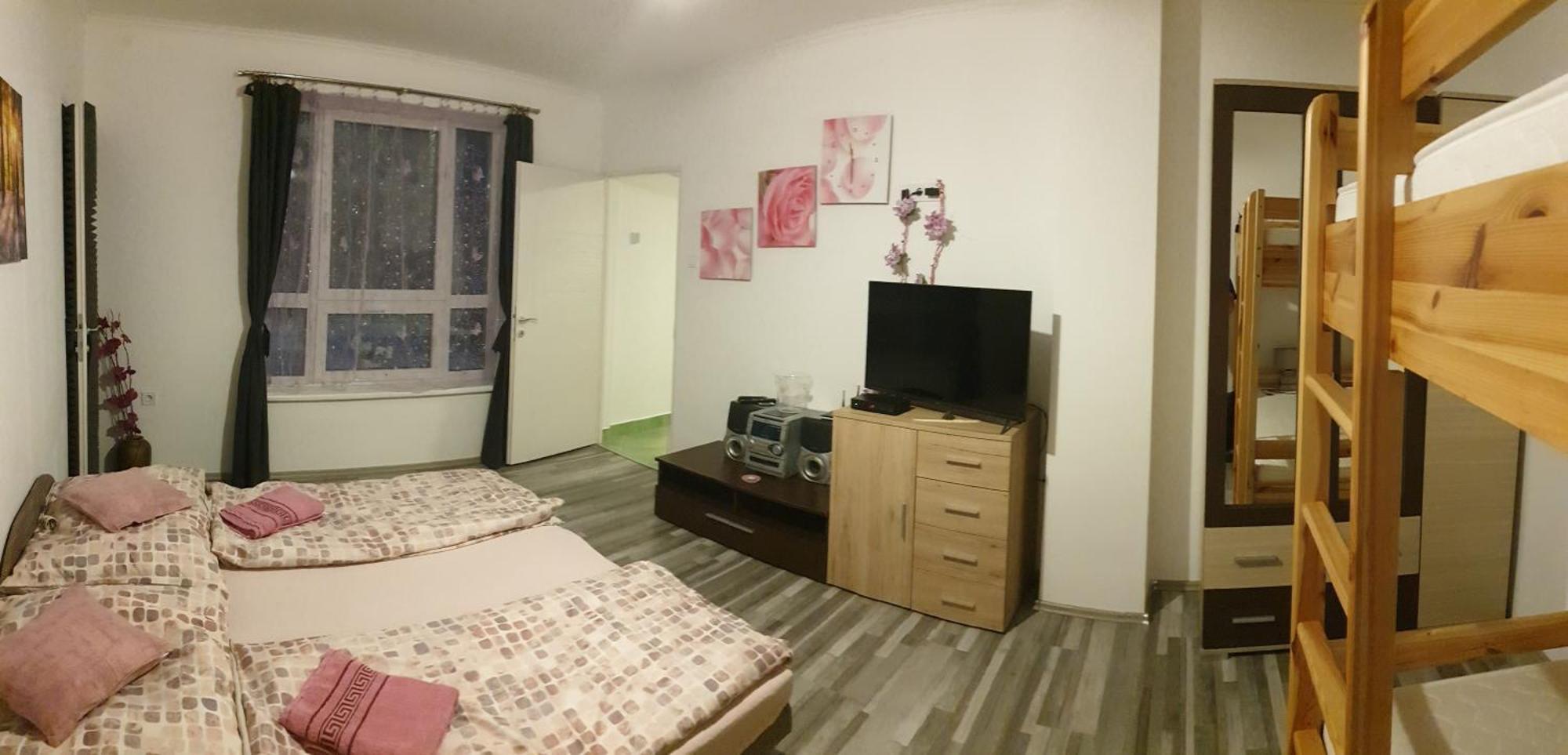 Grevia Apartmanok Poroszló Værelse billede